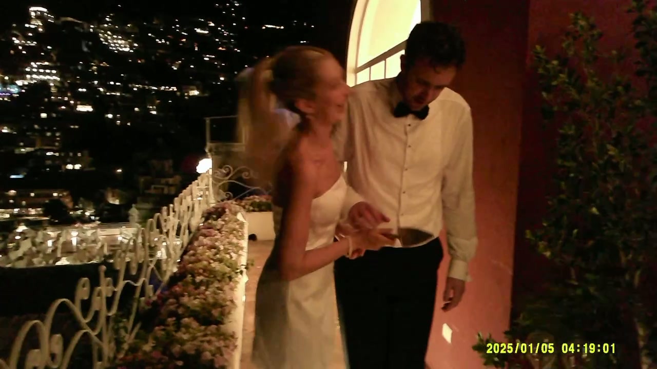 Wedding cake cutting moment